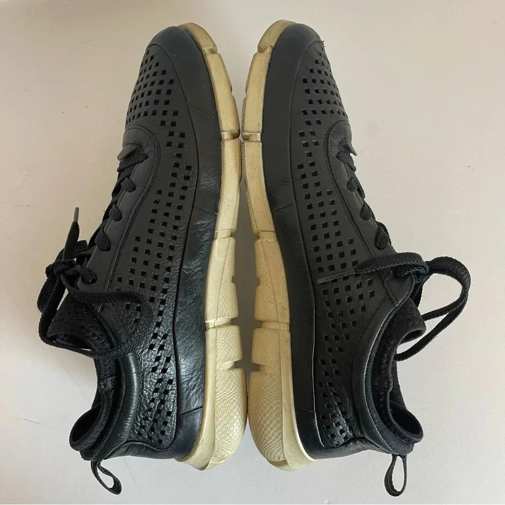 Ecco Danish Design Womens Perforated Leather Lace Up Sneakers Sz 39 US 8.5 - Picture 6 of 11